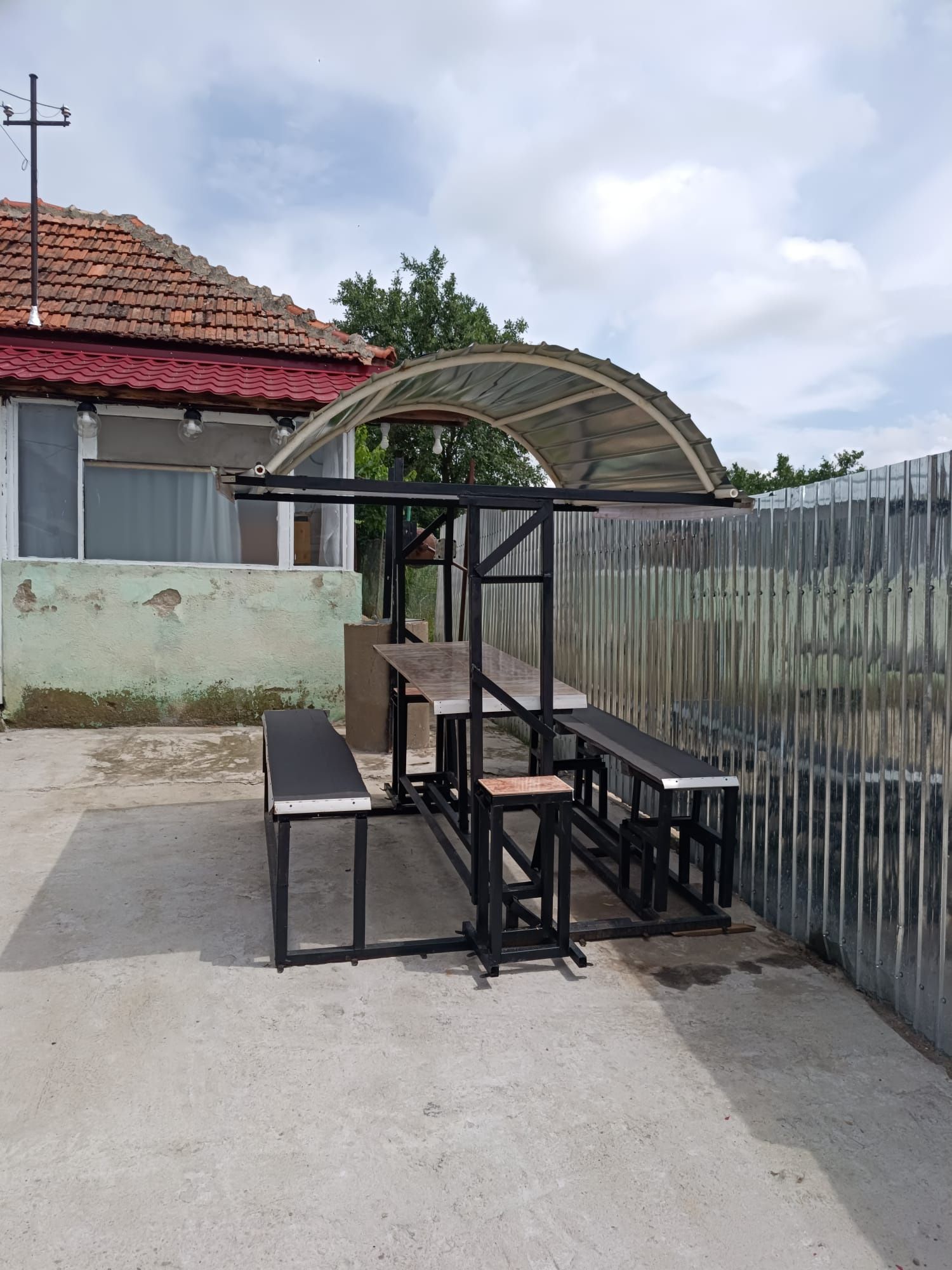Foișor mobil metalic