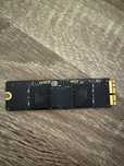 Vand SSD 32 G Apple