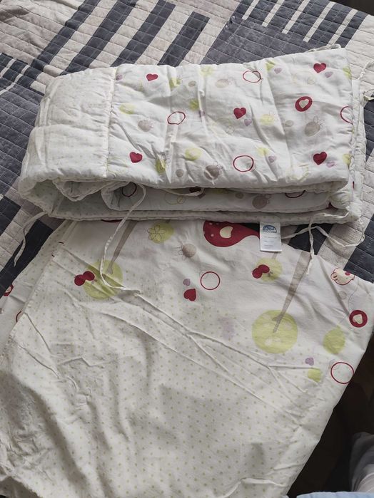 Protecții pat bebeluș