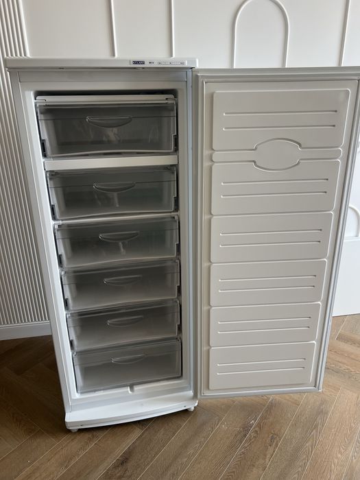 Морозильник Атлант