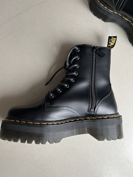 Dr. Martens Jadon 38