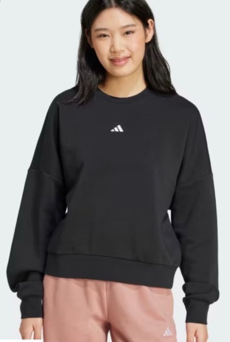 Женский костюм adidas