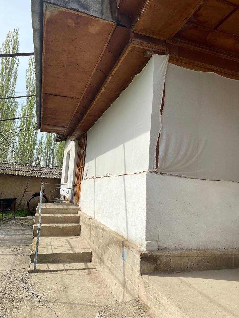 Uchastka sotiladi yaxshi joydan