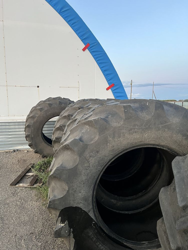 Шины 710/70R38 с Бюллера 435