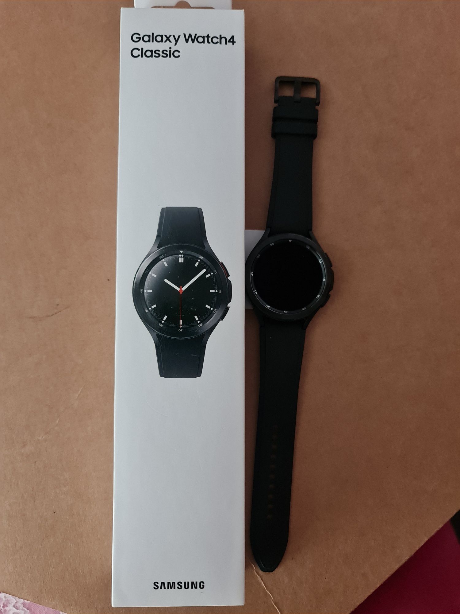 Часовник Samsung Watch4 Clssic