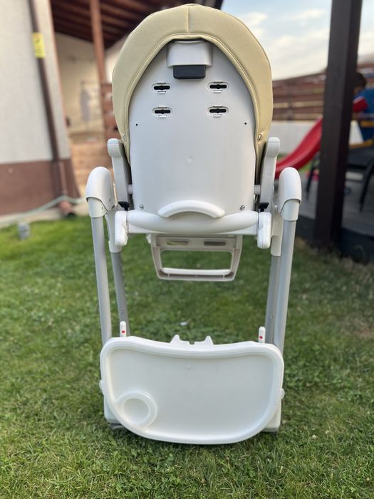 Scaun de masa Peg Perego Crem