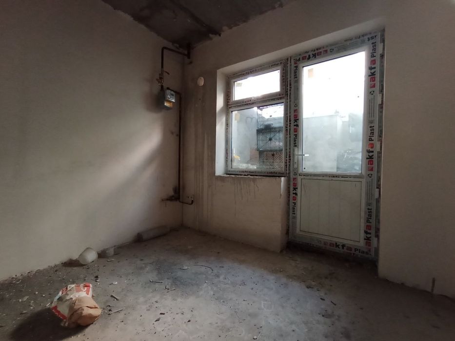 Продаётся Новостройка  
Куйлюк Мечеть, 
ТРЦ "COMPASS"

Комнат 3
Этаж 0