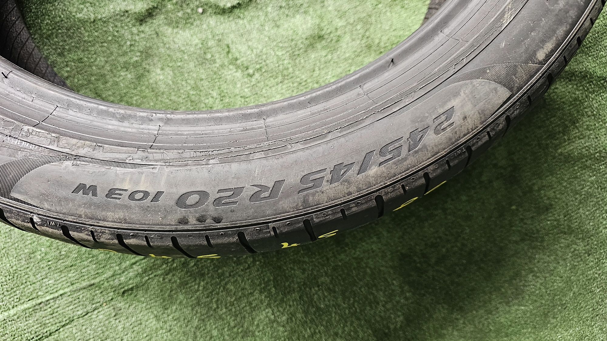 245 45 19 vara pirelli