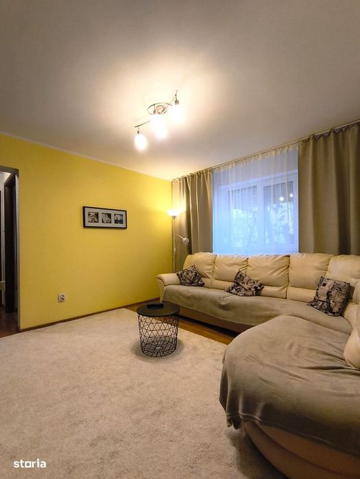 Berceni – Brancoveanu– Apartament 3 camere -Parcare inclusă - 2400 Lei