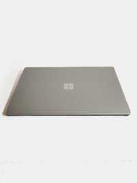 Microsoft surface laptop 5