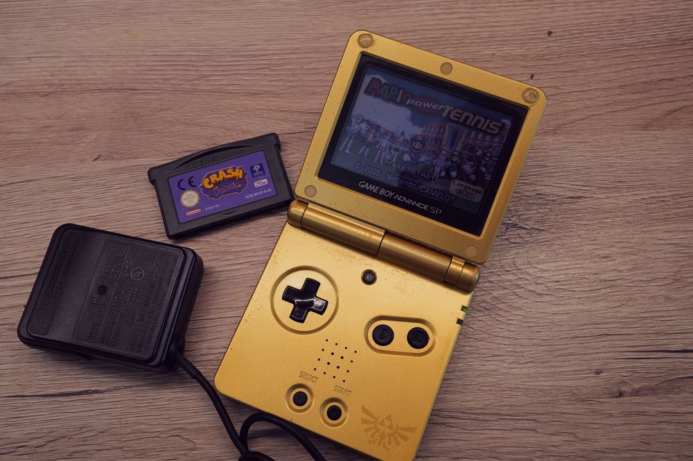 Console Nintendo Gameboy Advanced SP Zelda si Gameboy Poket Mario