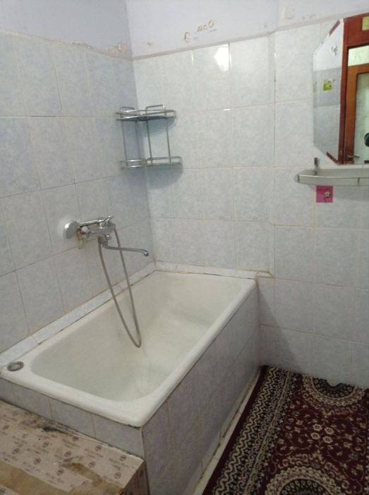 Qizlarga kvartira sampi selhoz isft renasans institutlari yonida