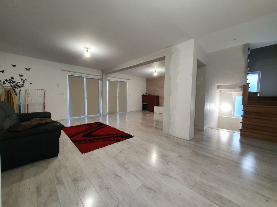 Casa individuala D+P+M burdujeni cartierul tinereții 225 mp