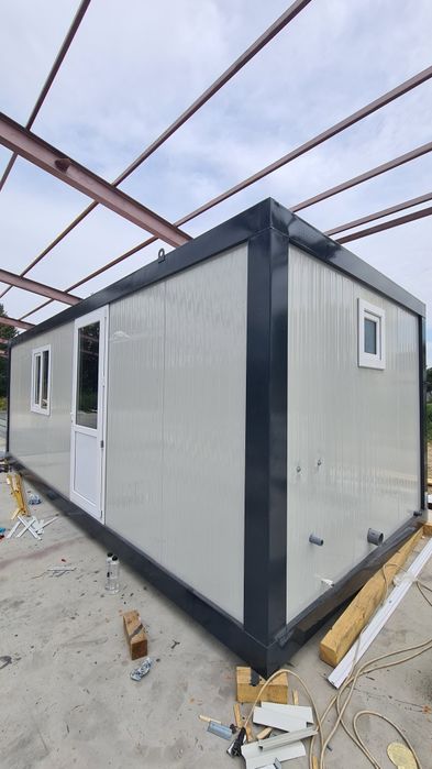 Vând containere modulare vitrina birou sanitar