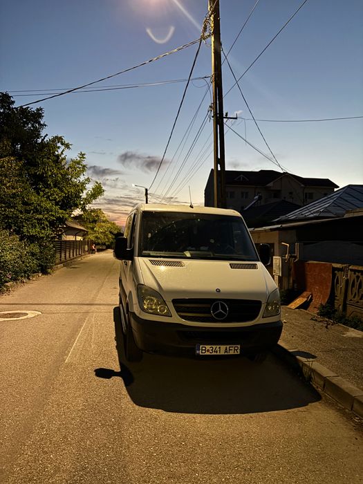 Vând sau schimb Mercedes sprinter 8+1 211 cdi