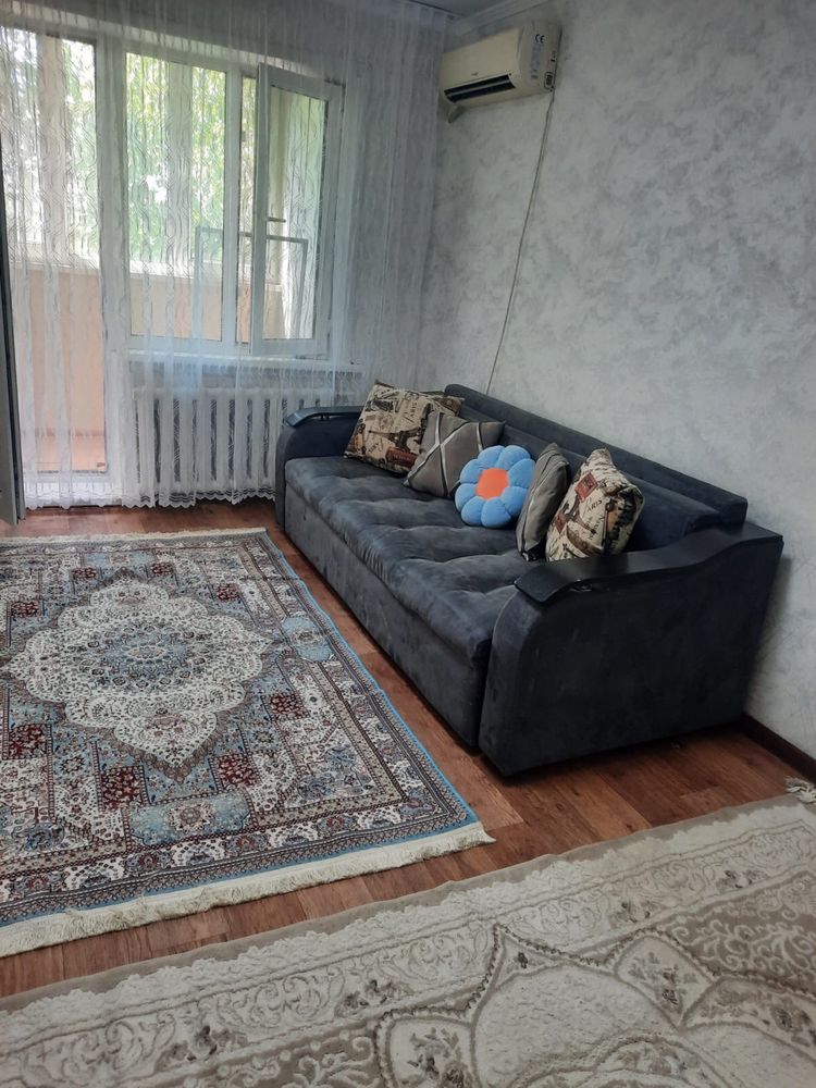 Продам 2-х комнатную квартиру! Айнабулак 1 дом 15