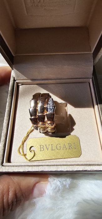 Продам кольцо под Булгари