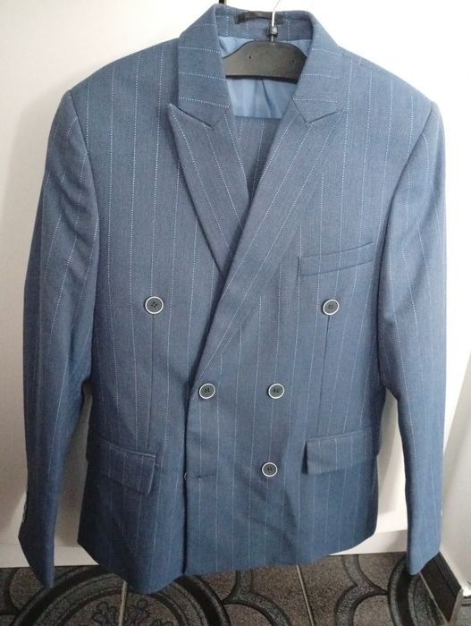 Costum bărbați 6am