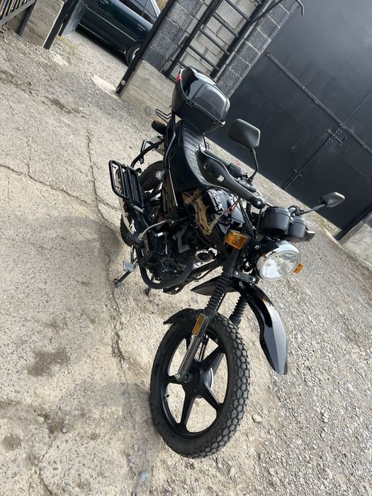 Мотоцикл  SUSUKI …