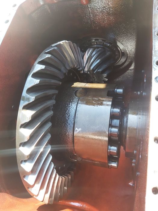 Diferential/grup vola,incarcator fiat hitachiW 270 ,W230,W190,W170