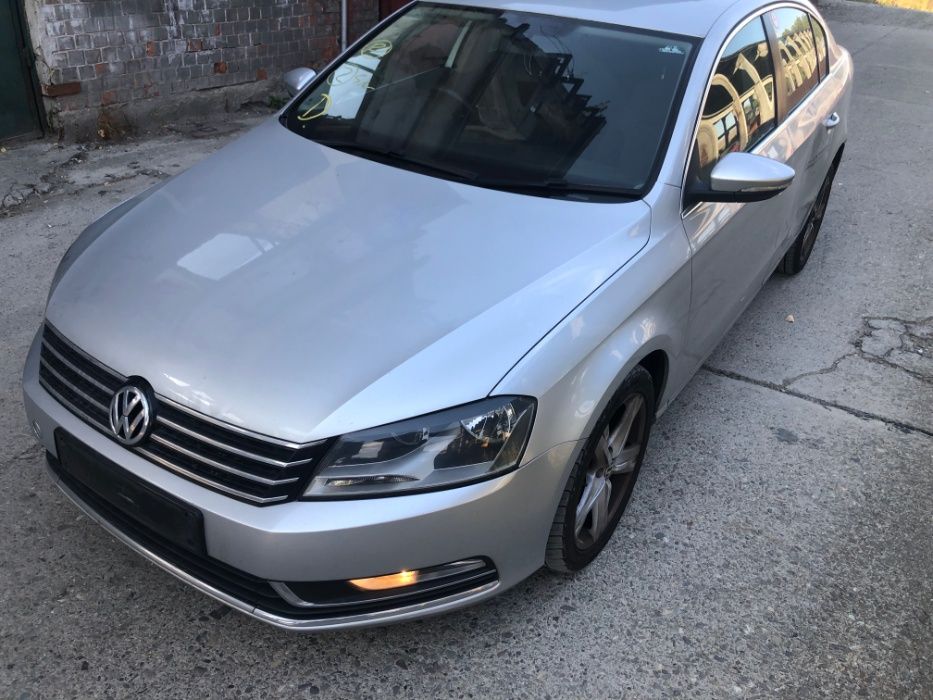 stop stanga si piese vw passat b7 2012 din dezmembrari