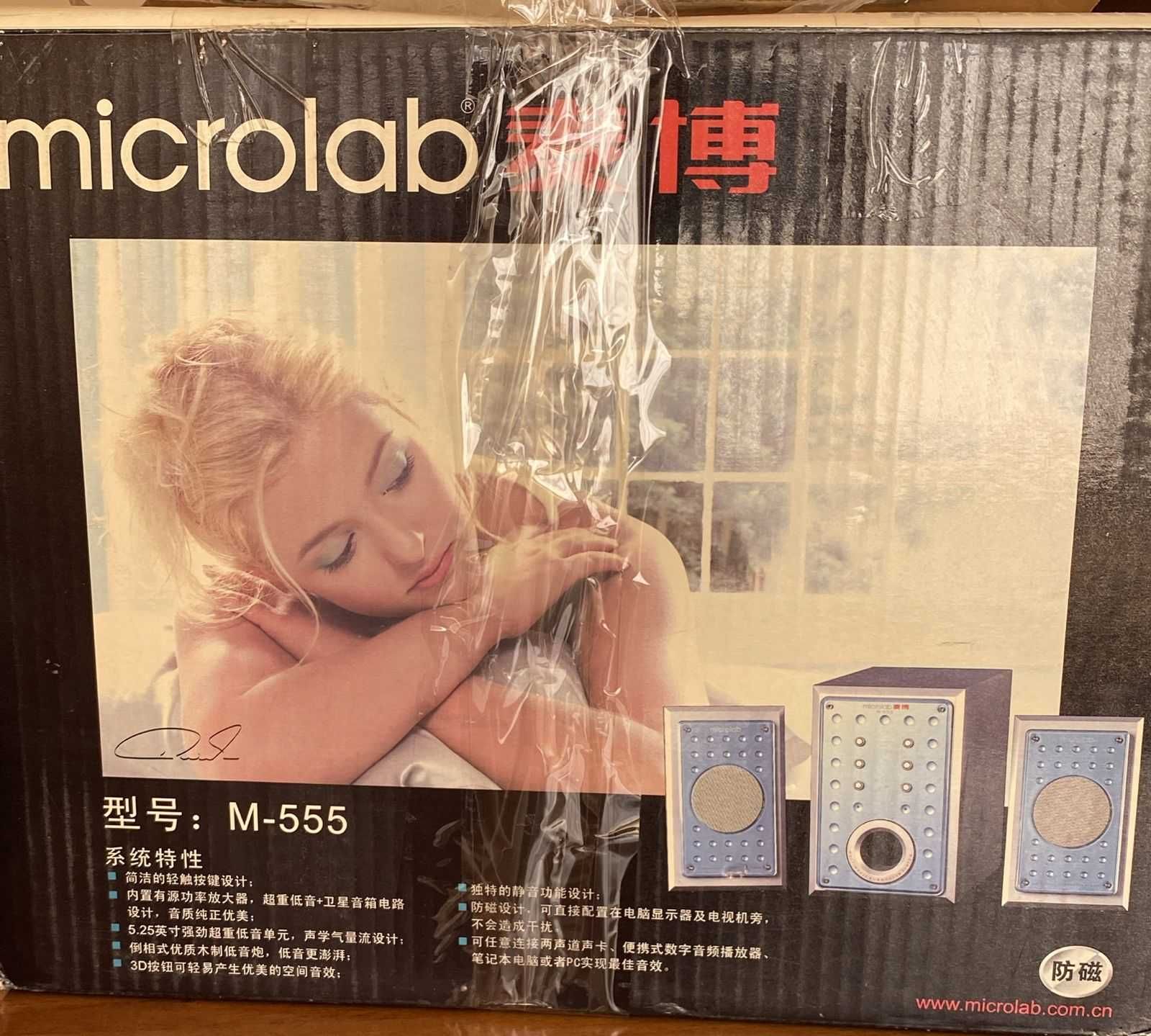 Сабвуфер и колонка Microlab М555
