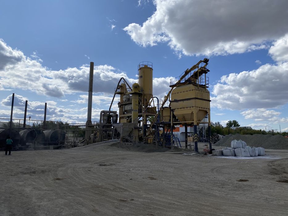 Продам асфальтобетонный завод Кредмаш ДС 185