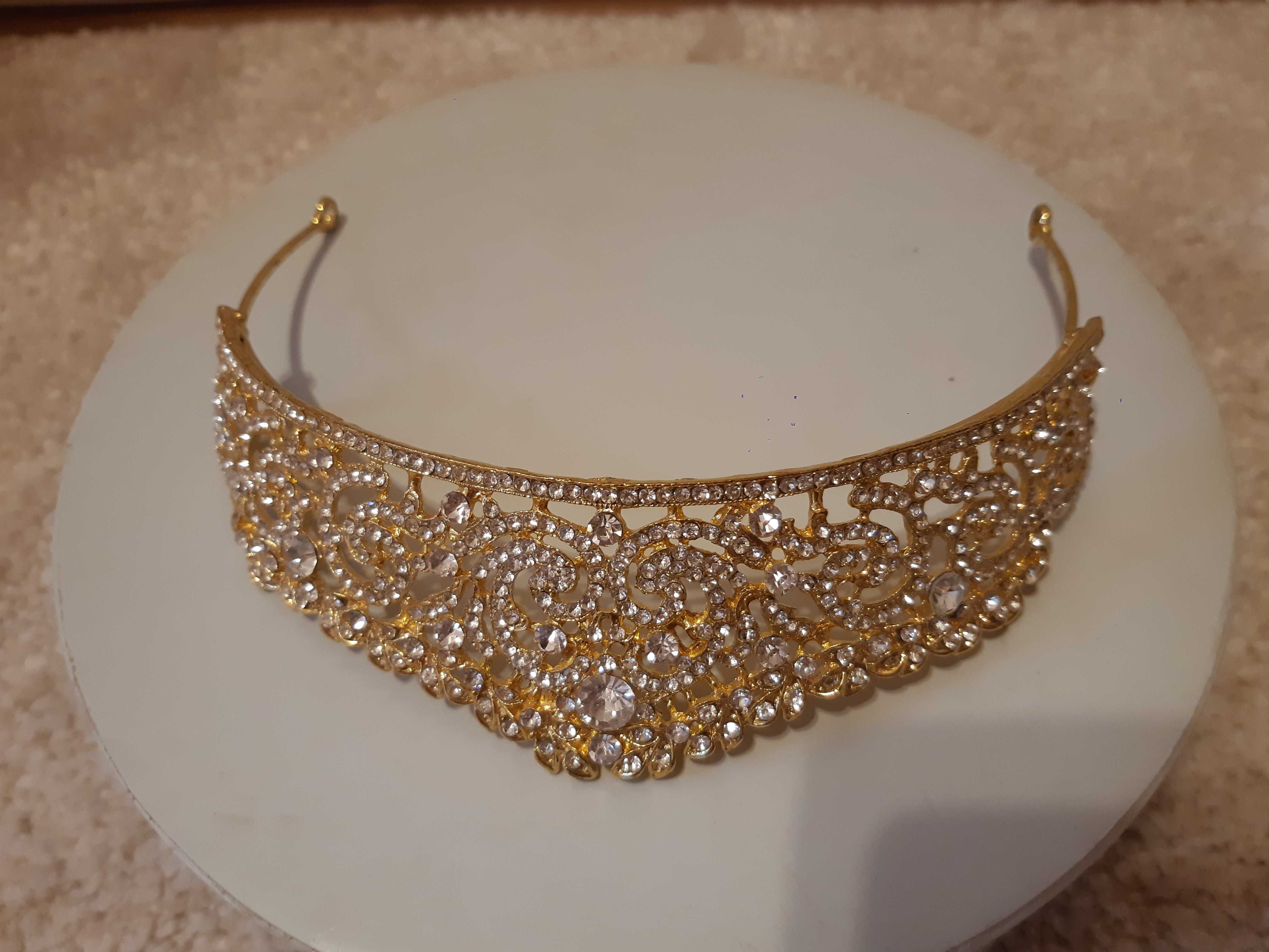 diadema superba tiara coronita printesa sau mireasa