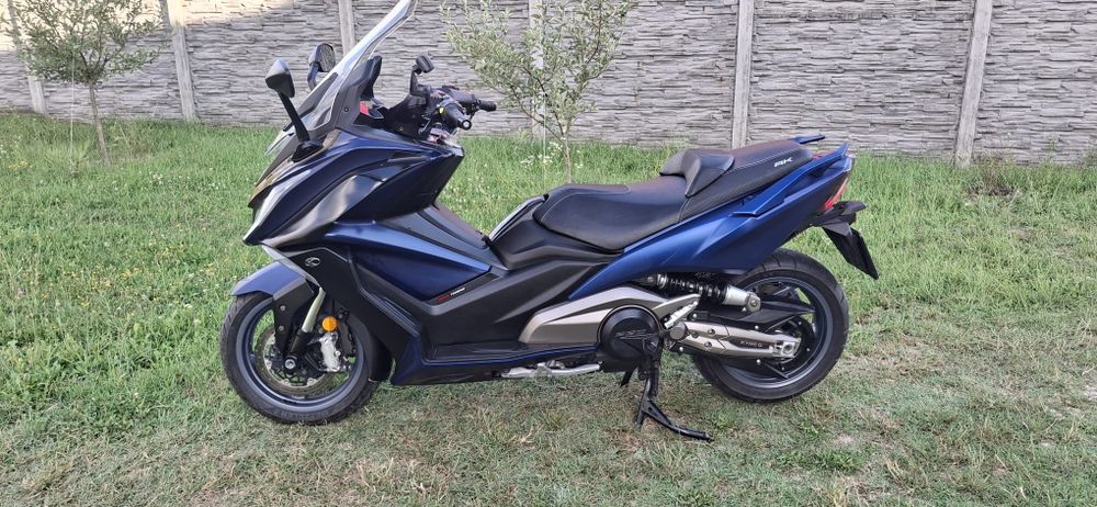 Honda, SuzukI , Yamaha...   KYMCO AK550