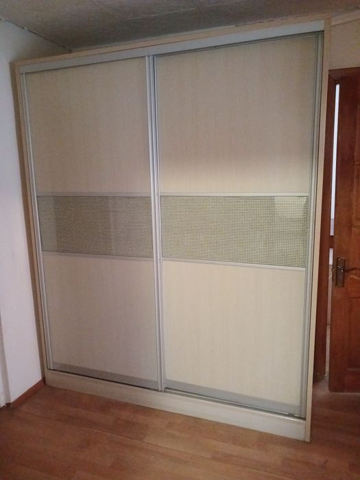 Продам шкаф купе