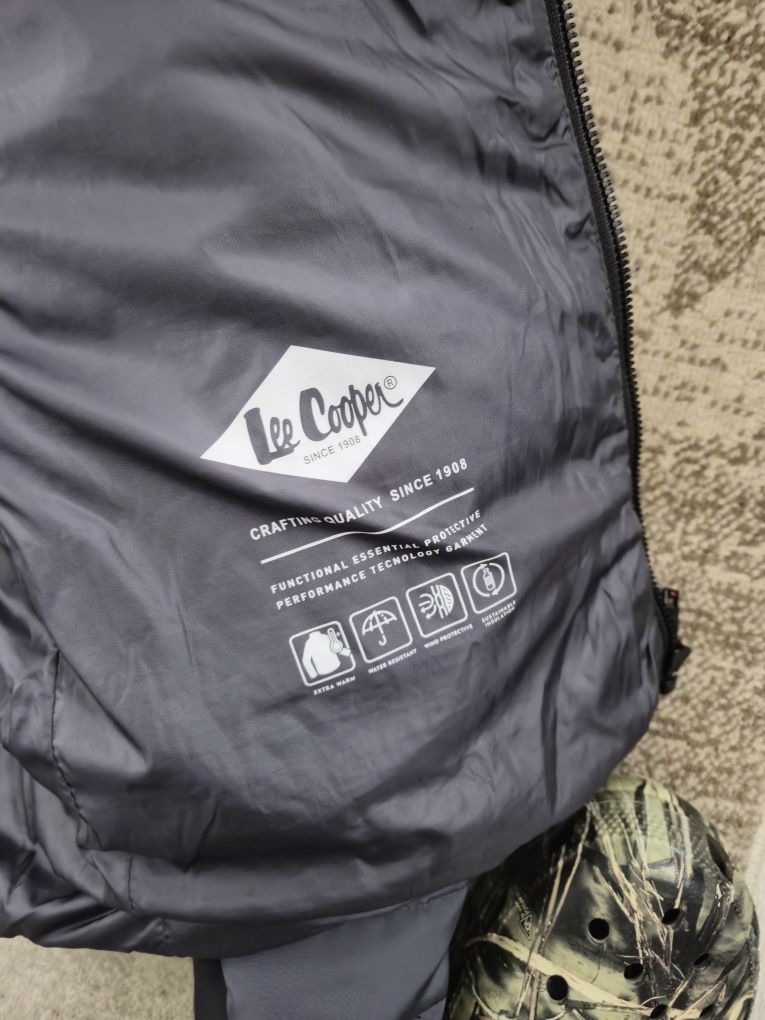 Geci barbatești Lee Cooper, Quechua, ca noi