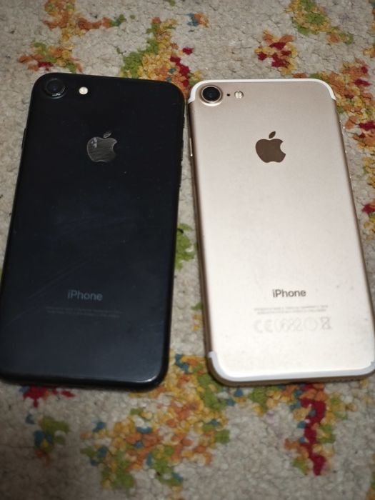iPhone 7 32 GB gold și black neverlocked