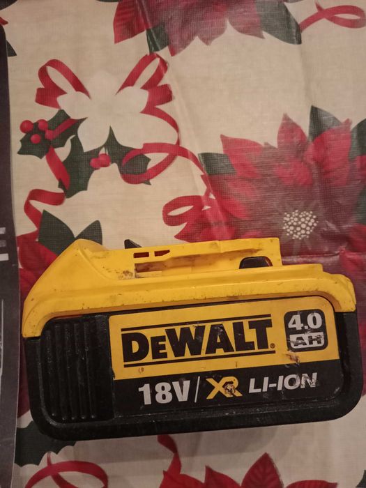 Батерия dewalt 18v 4.0ah