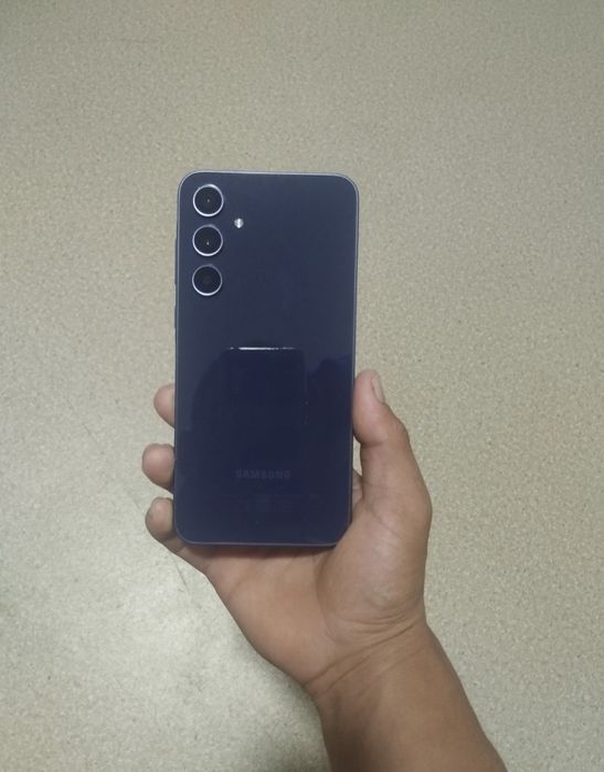 Samsung A35 8/128
