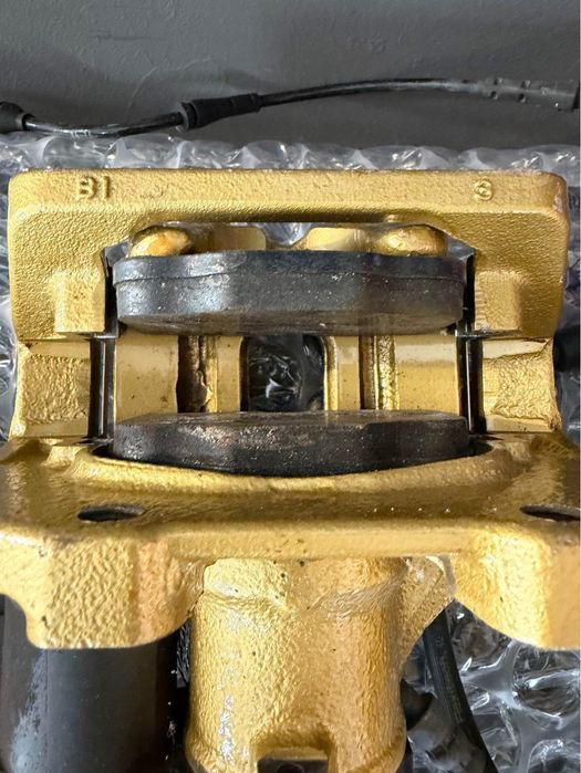 Карбон керамични дискове За BMW M5 M6 F10 F06 F12