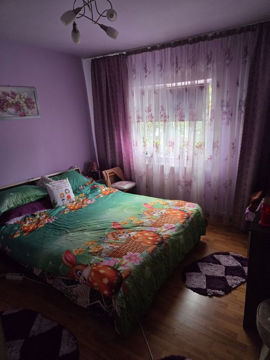 Apartament 3 camere, 75mp, Dragasani, centru, etajul 1 din 4