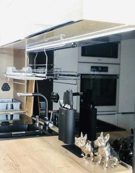 Дава се под наем Двустаен апартамент в Бургас, Зорница - 64 кв.м за 765 € - Снимка #1