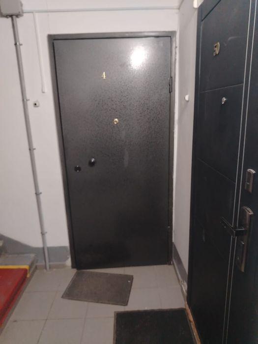 Продам входную дверь новую