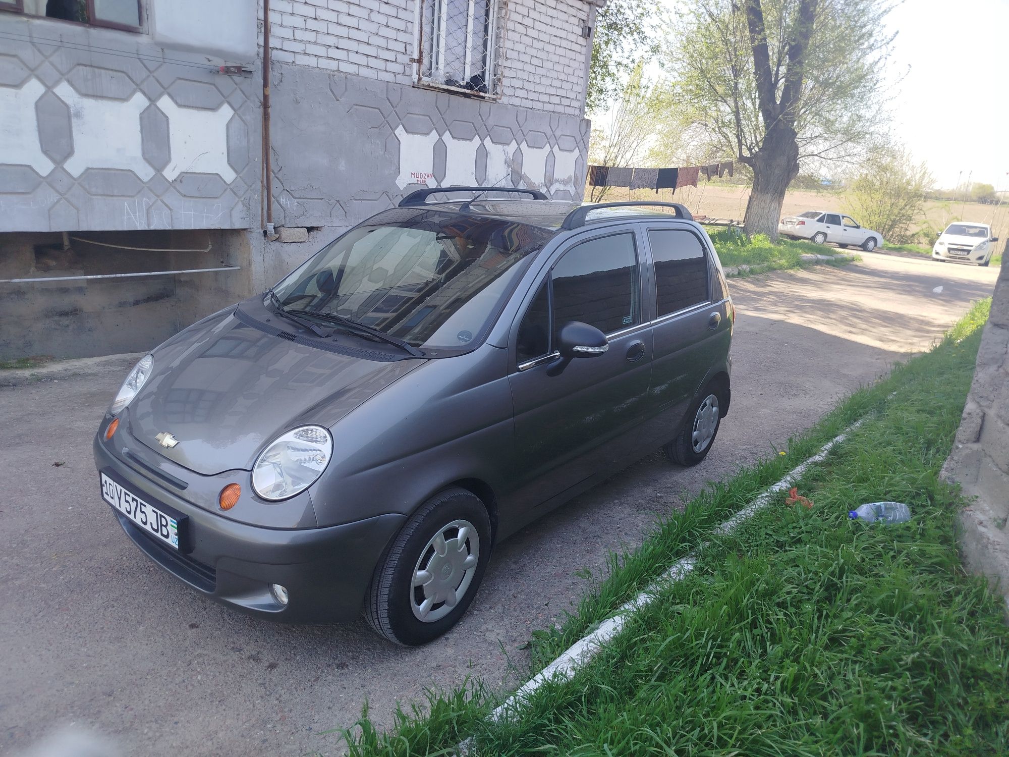 Срочна продам Машину
