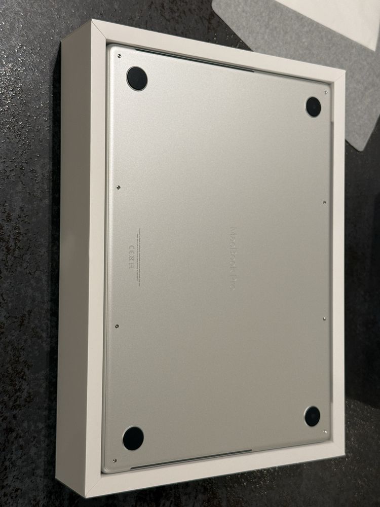 MacBook Pro M1 16" 512 GB