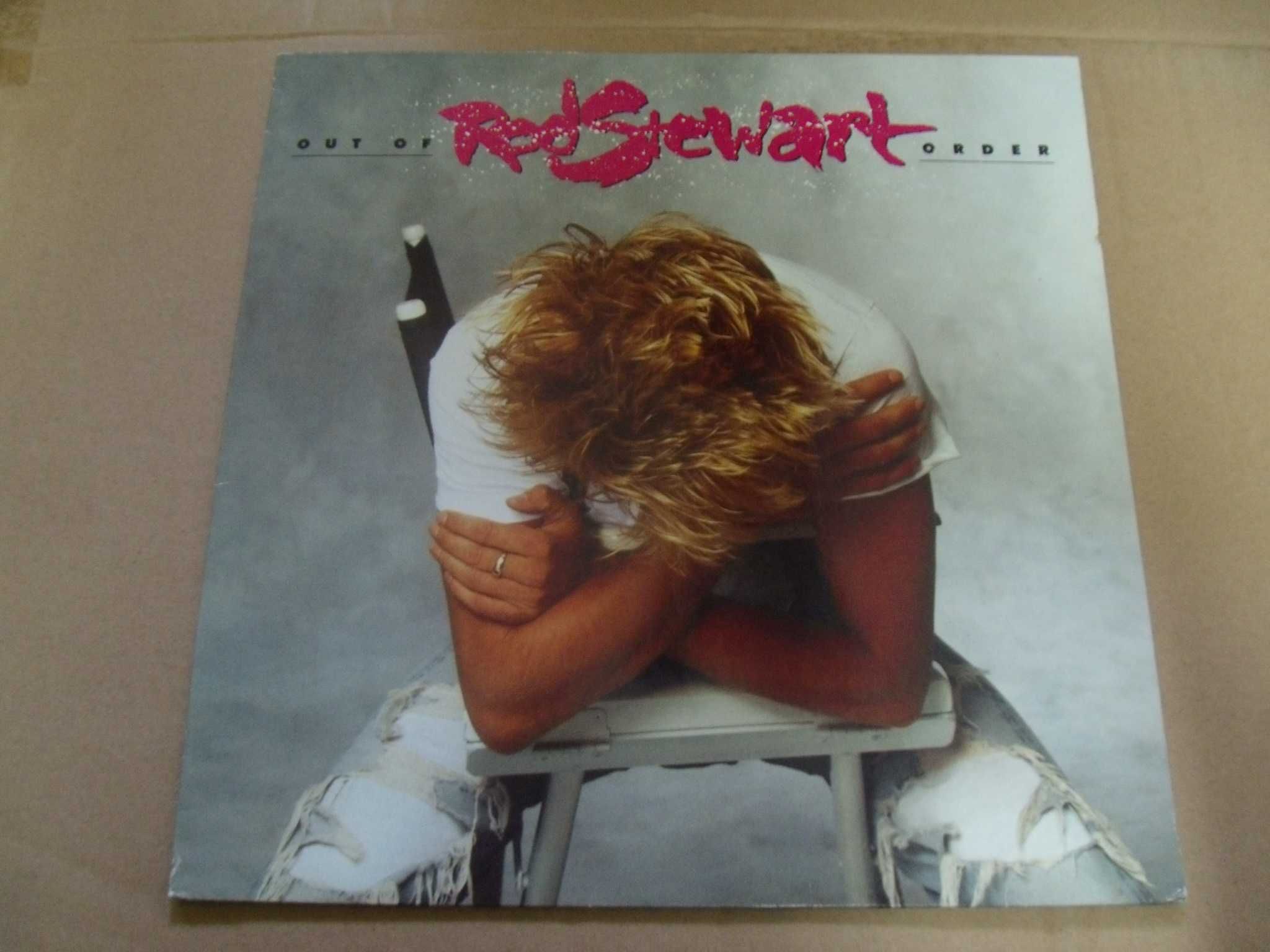 оф.7024 стара грамофонна плоча - Rod Stewart- Out Of Order