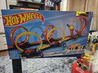 Писта hot wheels ЛУПИНГИ