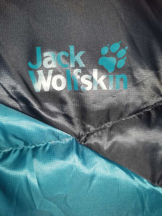 JACK WOLFSKIN Мъжко пухено яке
Чисто НОВО-без етикет ,Хл
