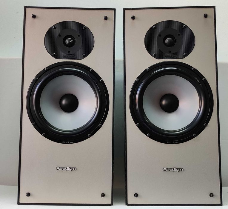 Paradigm 3 SE MK 3 muzica raft 2 cai 100W muzica made in Canada