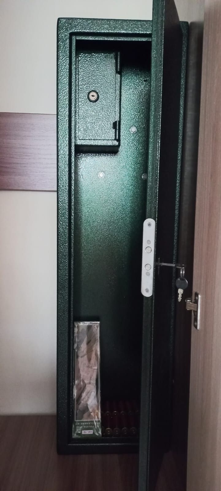 Продам сейф в отличном состоянии