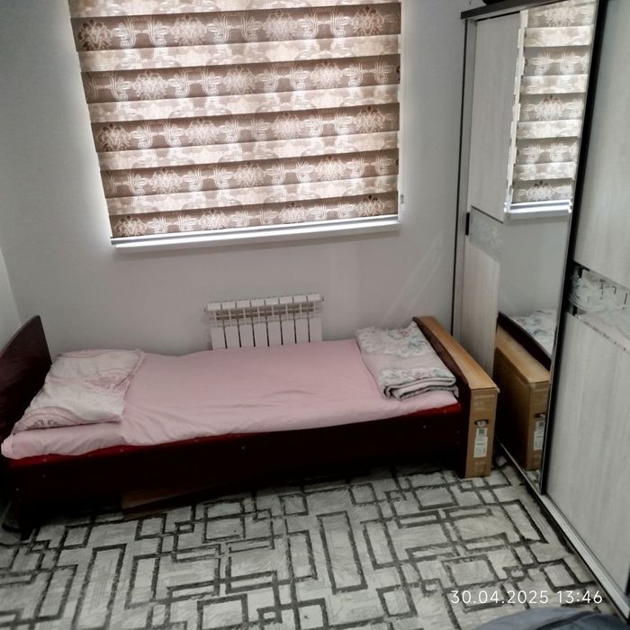 Yashnabot olmos mahalada 16 etashkani 11 etajida 3 hanali