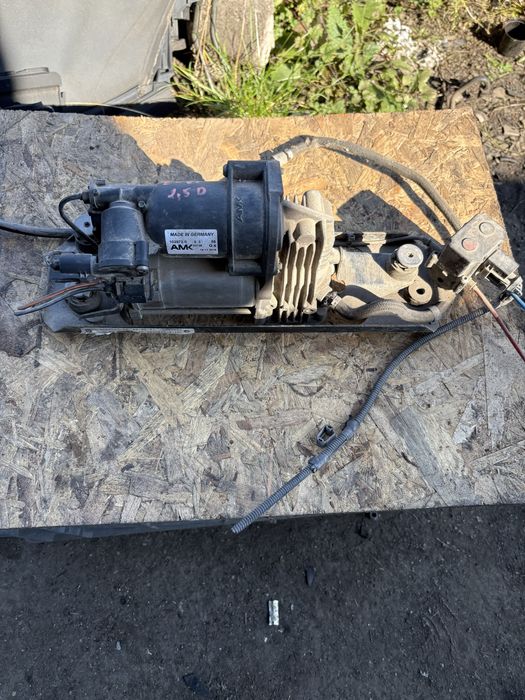 Компресор въздушно окачване за BMW E61