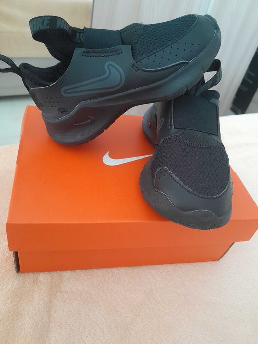 Adidasi Nike Flex Runner