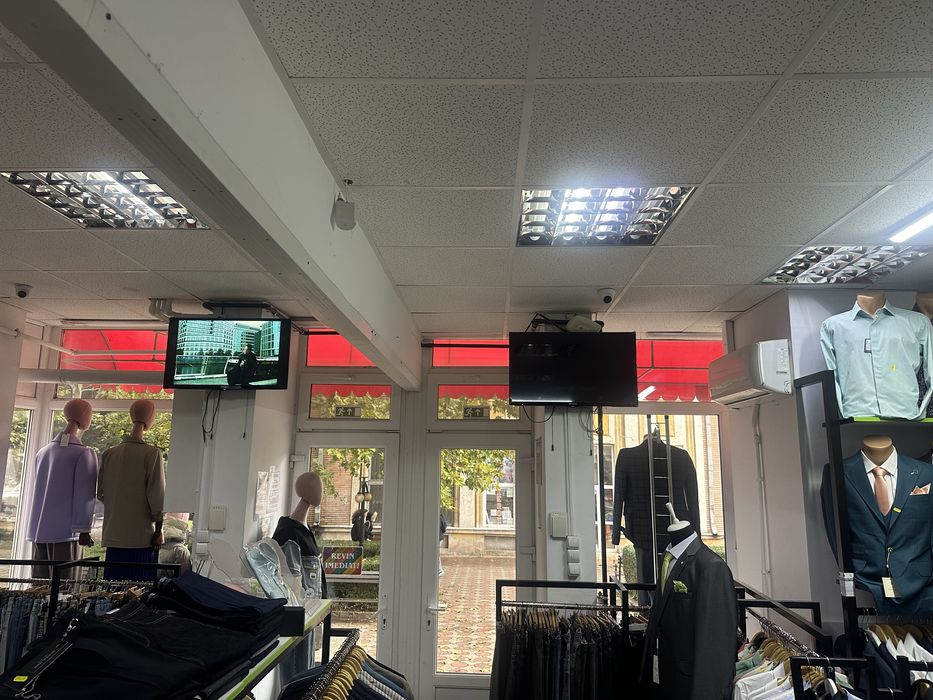 DE INCHIRIAT spatiu comercial CENTRU