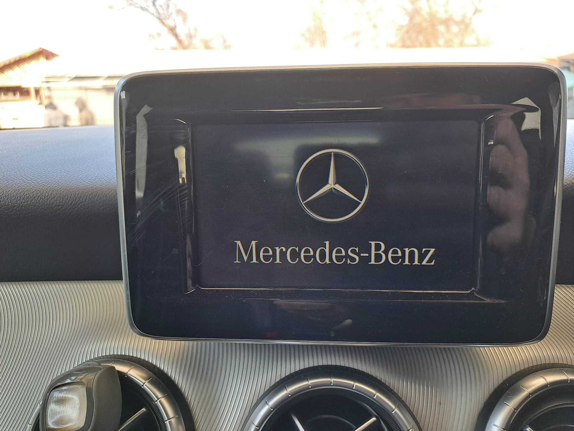 Dezmembrez Mercedes CLA 2.2 CDi an 2014 cod motor 651.930